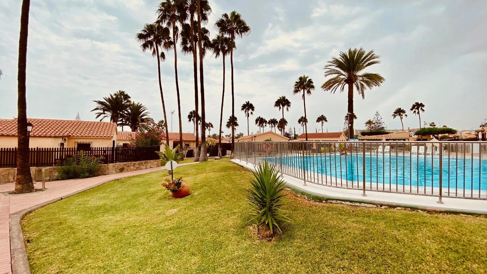 Click&Guest - Bright Sun On Holidays Apartment Maspalomas  Spain